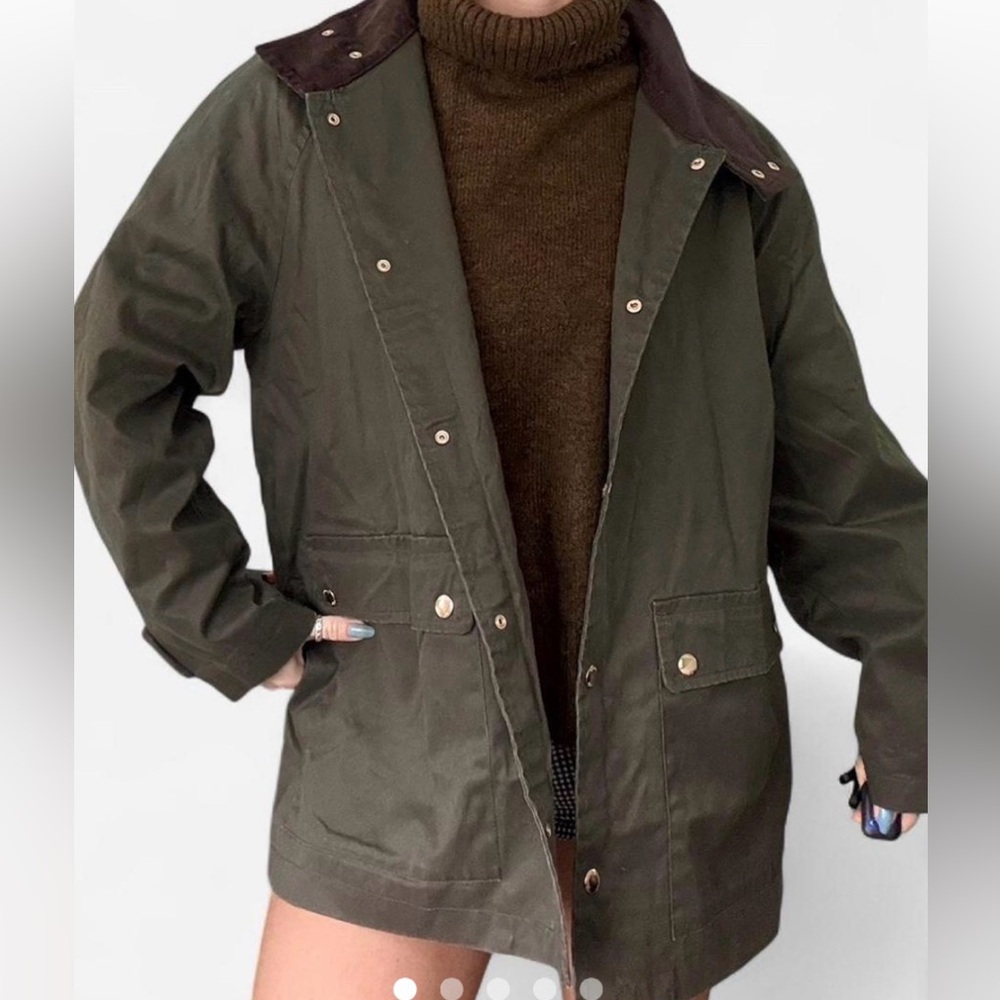 H&M Olive Waxed Utility Barn Jacket Corduroy Collar Size Small